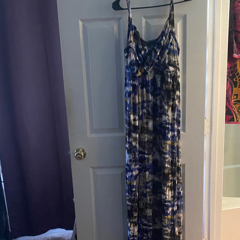 Chelsea & Theodore Maxi Dress 🎁Bundle only🎁